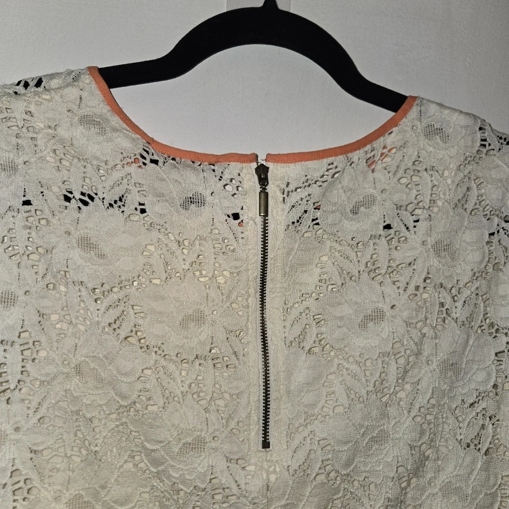 Style & Co Ivory Floral Lace Short Sleeve Top - Size S - Picture 4 of 11